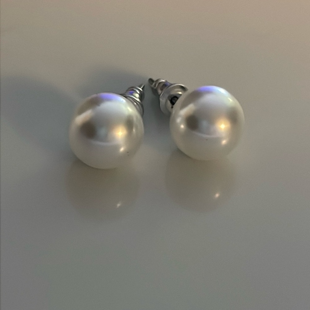 Large white faux pearl studs